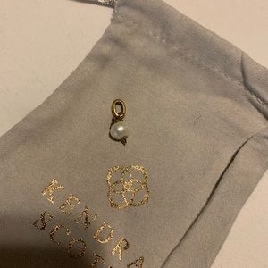 Kendra Scott pearl charm